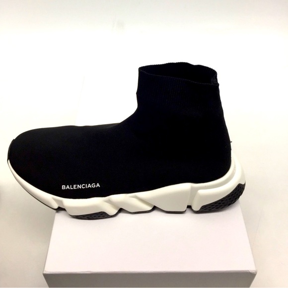 BALENCIAGA Speed Trainers BNIB - Picture 1 of 4